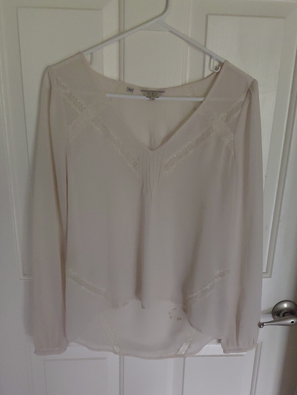 Guess Cream V-Neck Long Sleeve Blouse